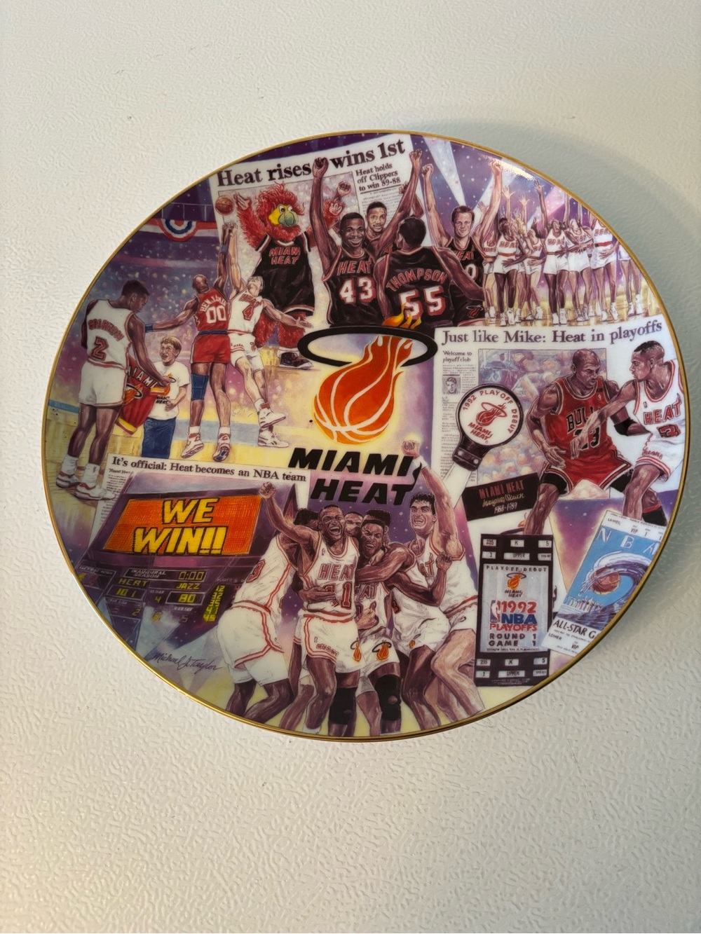 Decorative Collector Plate - White and Orange